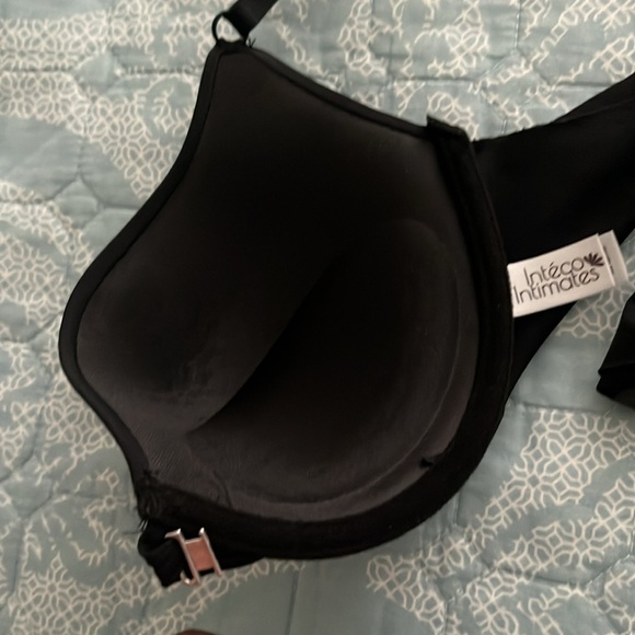 36B, Inteco Intimates, Front Closure, Push Up Wire Bra - Picture 4 of 5